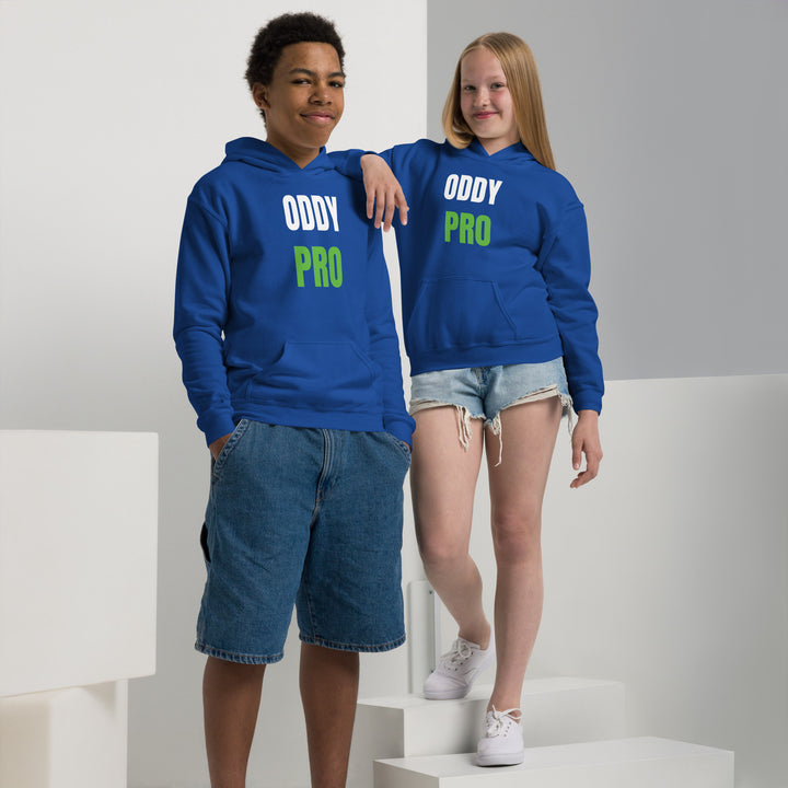 Two children wearing the Oddy Pro Youth heavy blend hoodie in blue, showcasing its comfort and style.