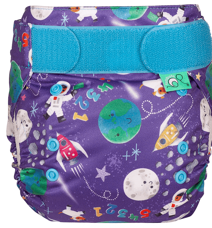 Tots Bots Bamboozle Nappy Wrap Colour: Above the Clouds Size: Size 1 (6-18lbs) reusable nappies Earthlets